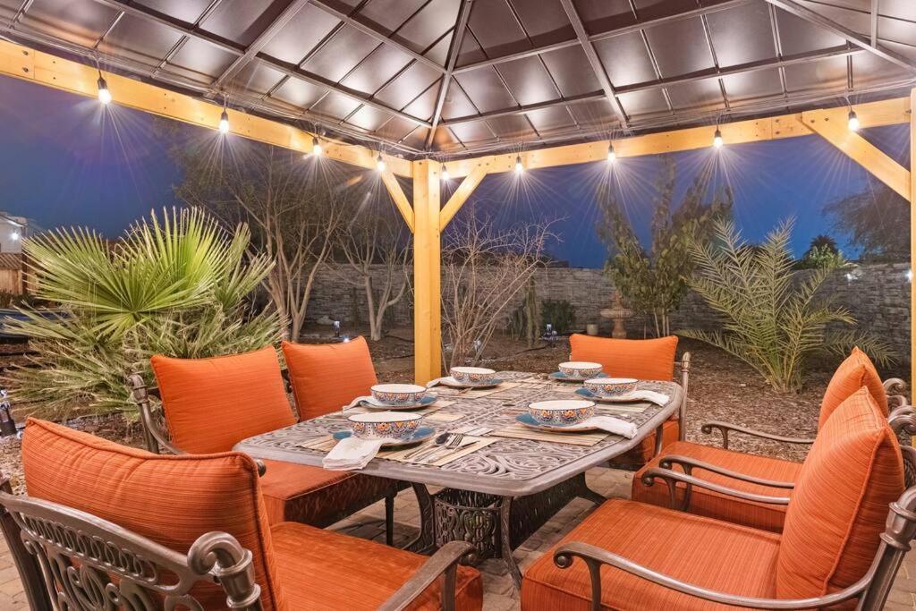 The Hummingbird House, Sauna & Mountain Views! Phoenix Ngoại thất bức ảnh